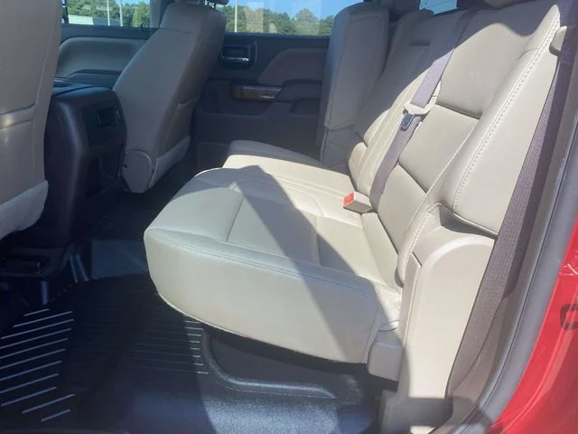 Used 2019 Red GMC SLT image 10