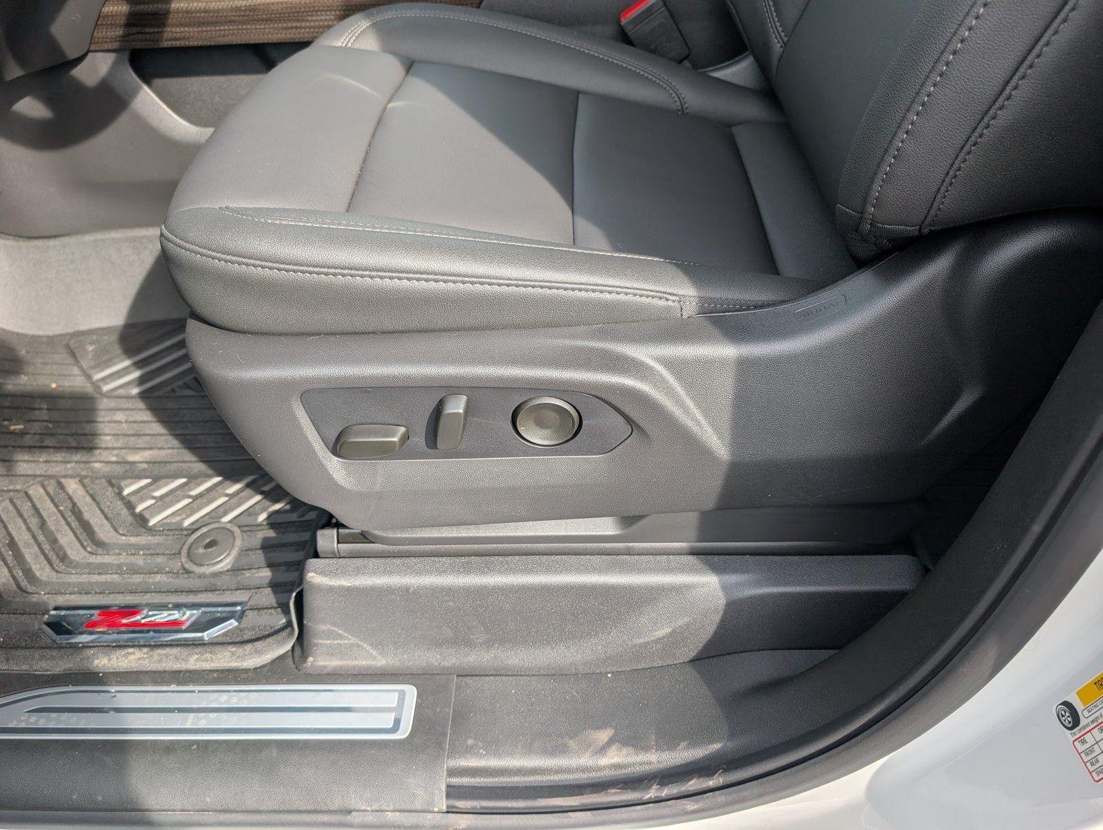 New 2026 Summit White Chevrolet LT Trail Boss image 19