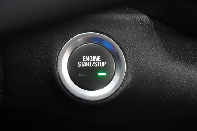 Used 2023  GMC SLE image 24