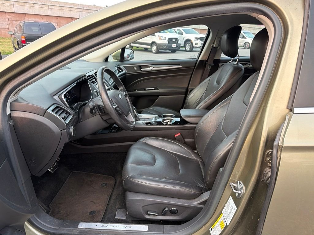 Used 2013 Green Ford Titanium image 9