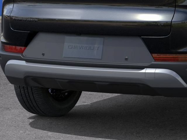 New 2026 Mosaic Black Metallic Chevrolet LT image 14