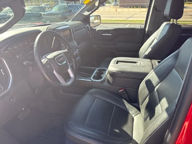 Used 2020 CARDINAL RED GMC SLT image 11