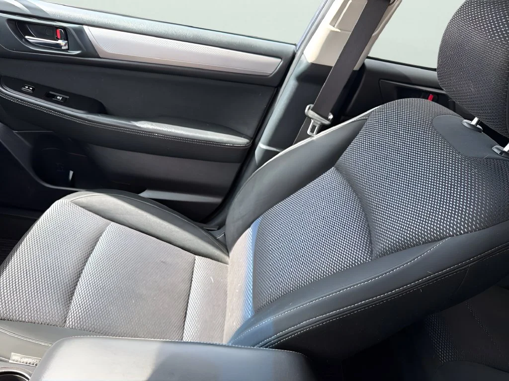 Used 2015 Twilight Blue Metallic Subaru 2.5i Premium image 26