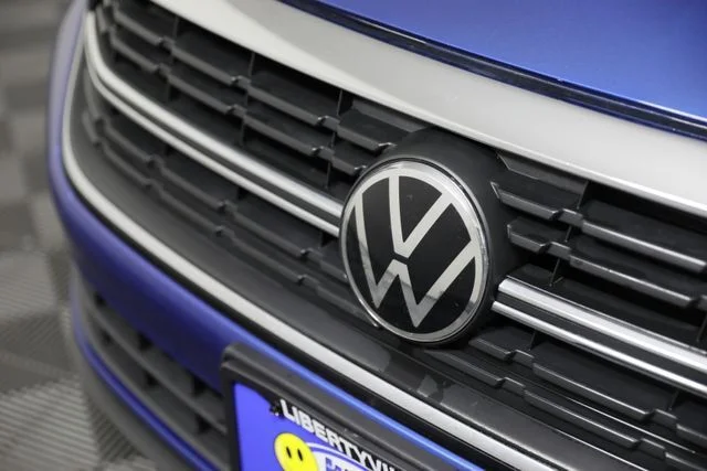 Used 2022 Blue Volkswagen 1.5T S image 26