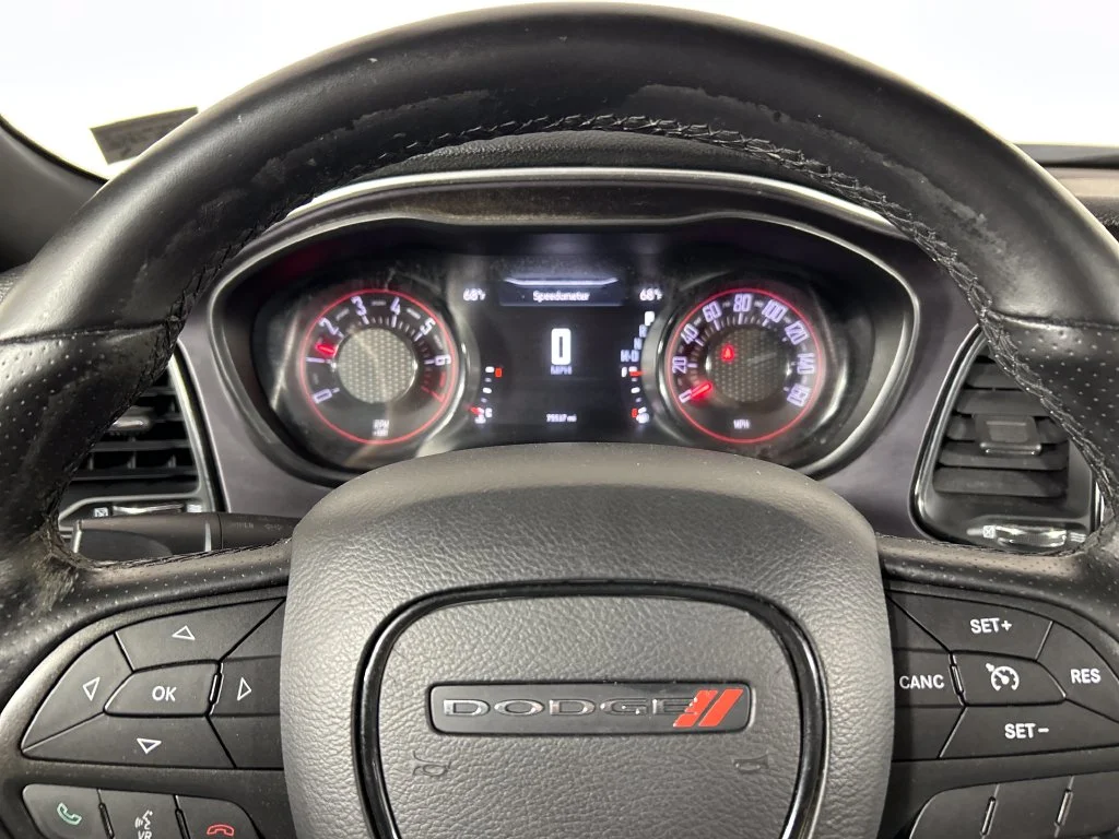 Used 2016 Blue Dodge SXT image 13