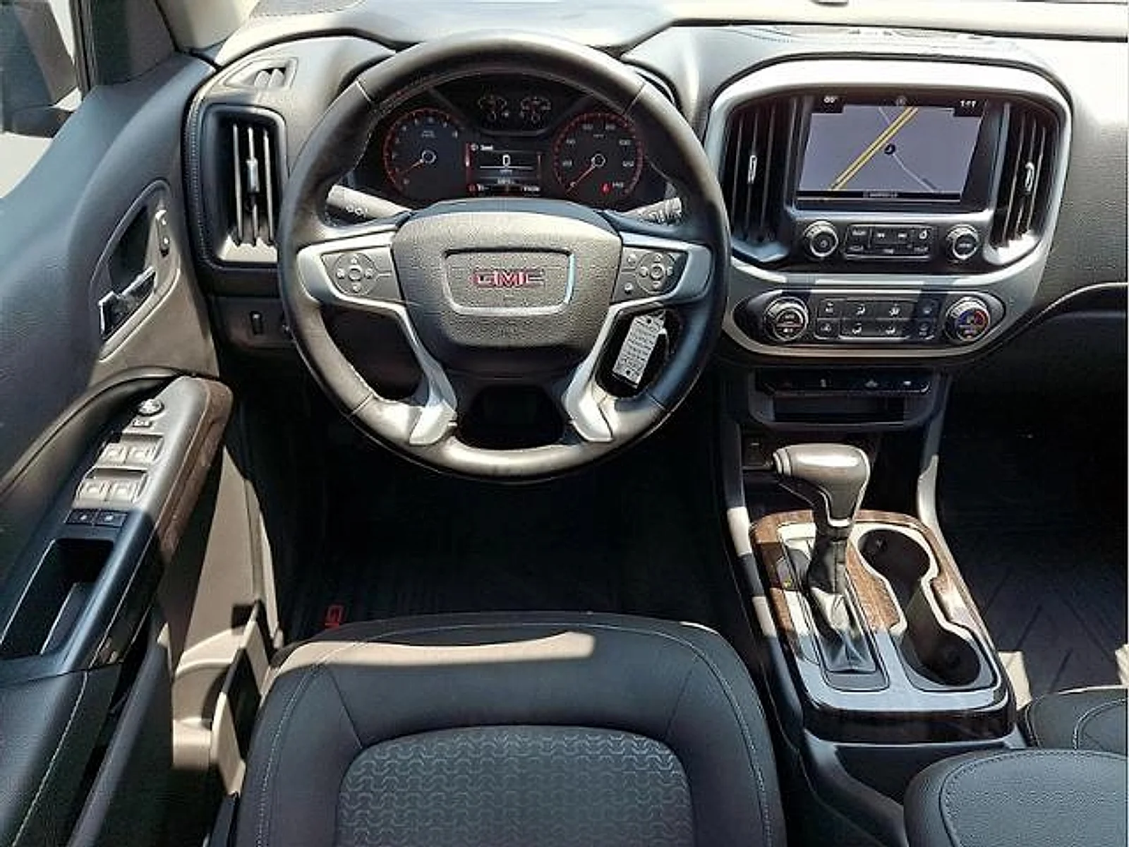 Used 2016 Cyber Gray Metallic GMC 2WD SLE image 9