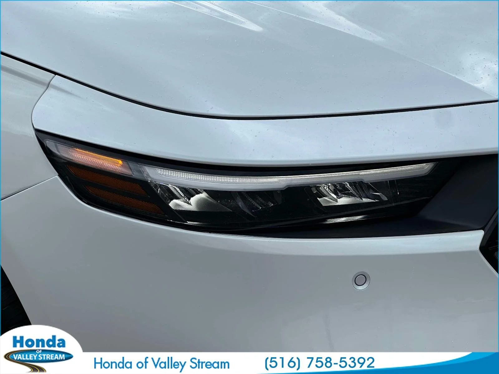Certified Used 2025 Platinum White Pearl Honda EX-L image 9