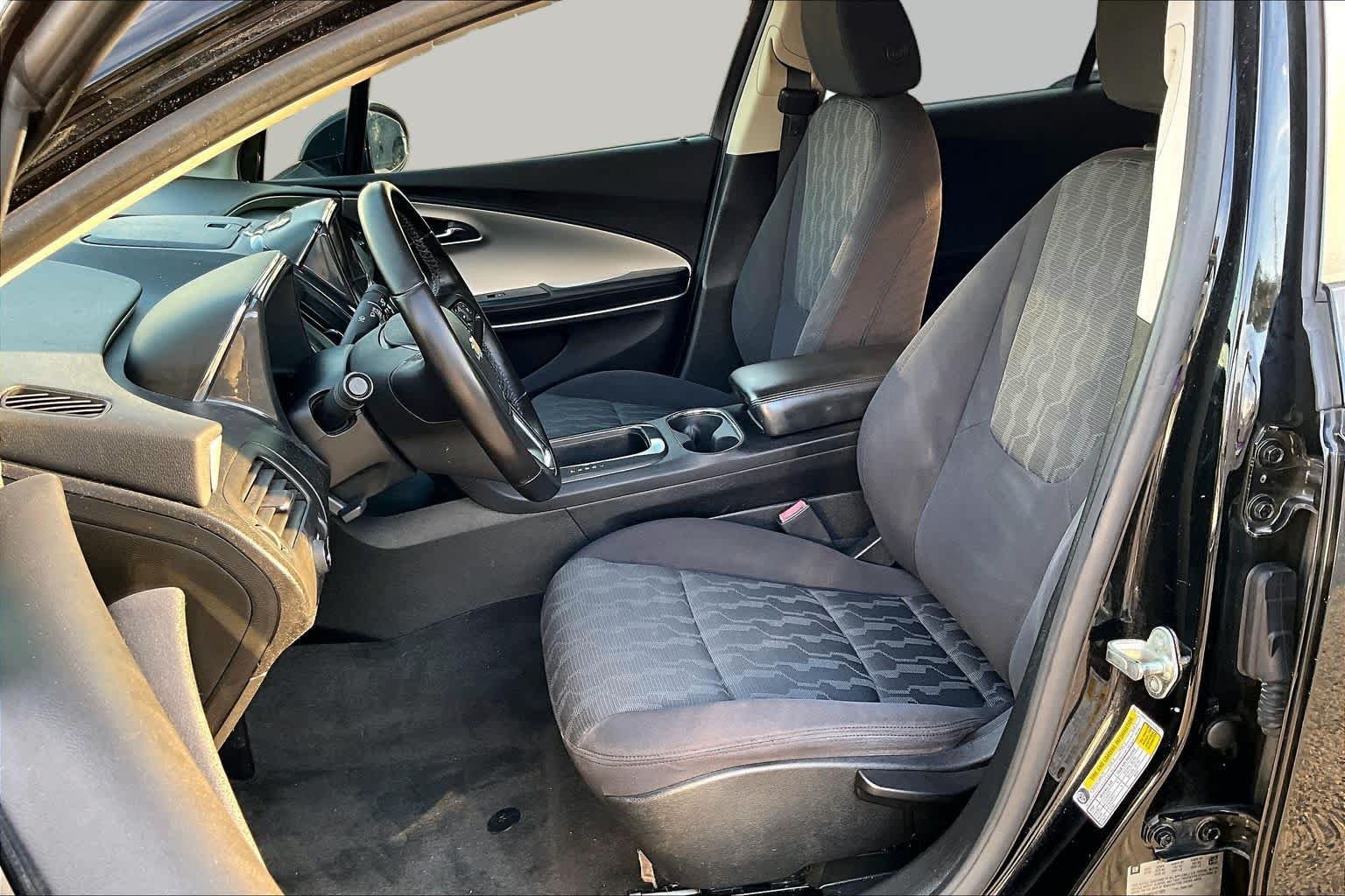 Used 2014 Black Chevrolet  image 8