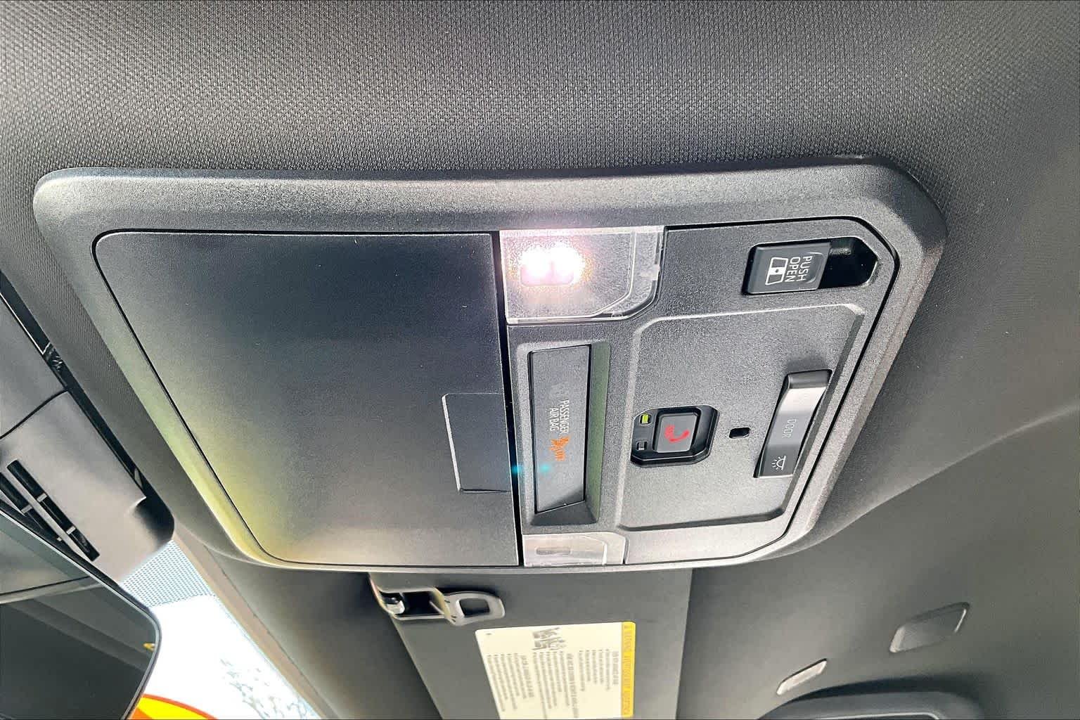 2025 Toyota Tacoma TRD Off Road - Photo 19