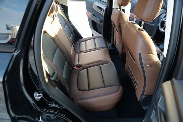 New 2025 Shadow Black Ford Outer Banks® image 35