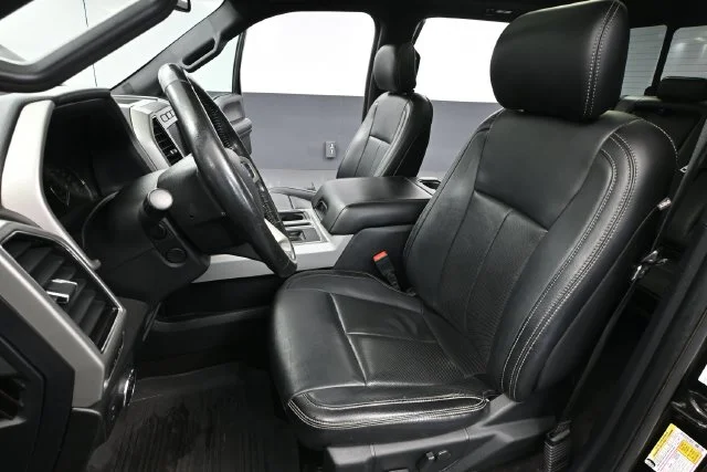 Used 2020 Black Ford Lariat image 18