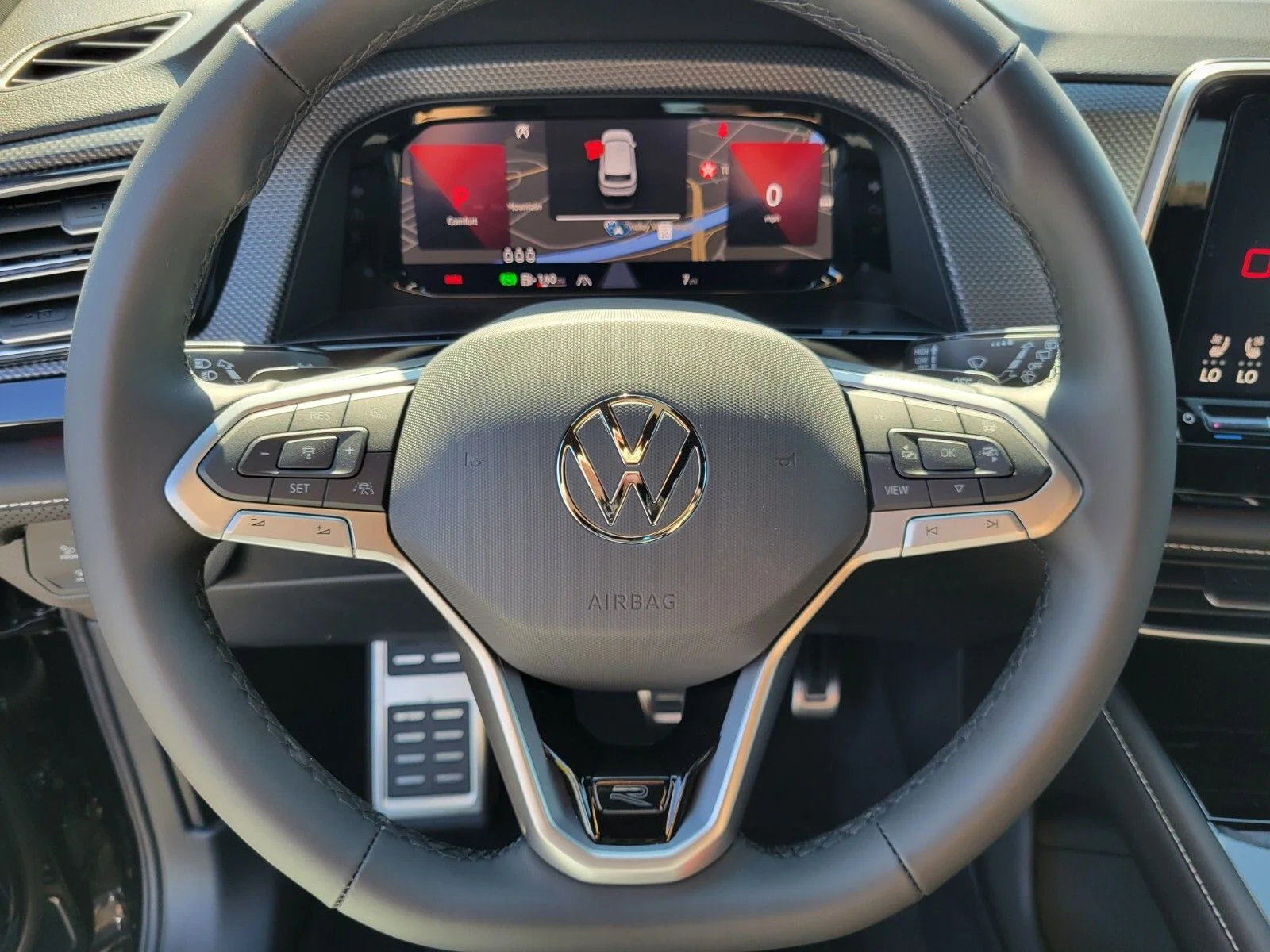 2026 Volkswagen Atlas Cross Sport SEL R-LINE - Photo 11