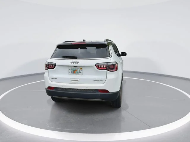 Used 2024 White/off-white Jeep Limited image 8