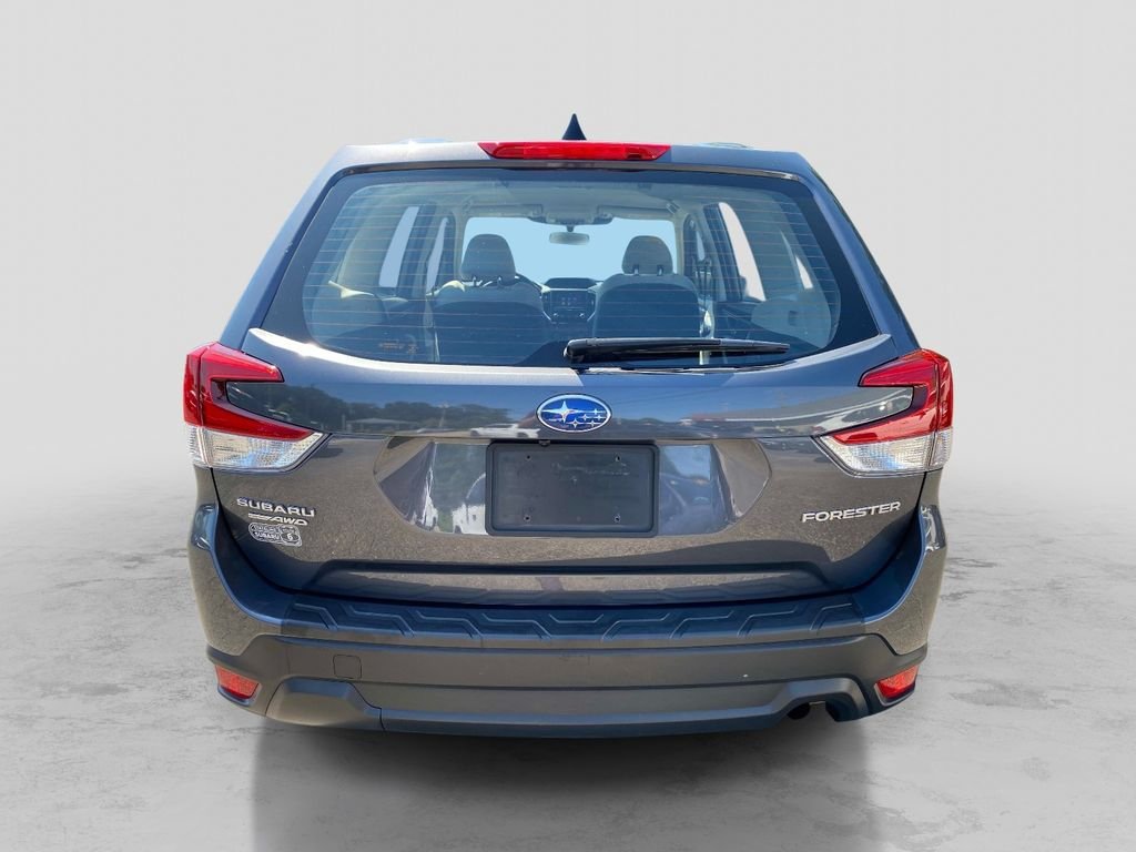 Used 2024 Gray Subaru Base image 4