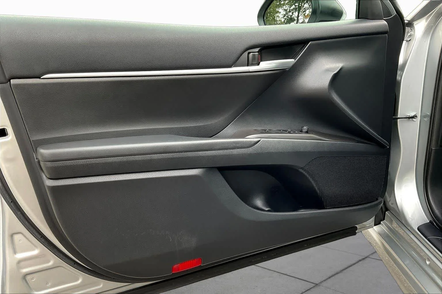Used 2023 Celestial Silver Metallic Toyota SE image 21
