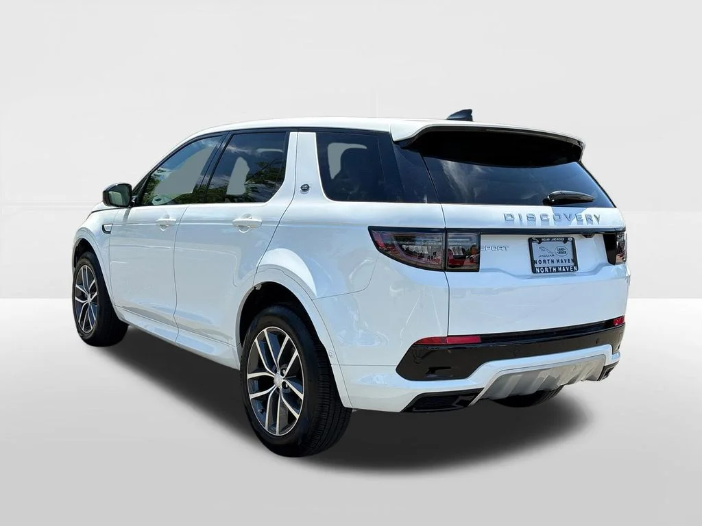 Certified Used 2025  Land Rover S image 2