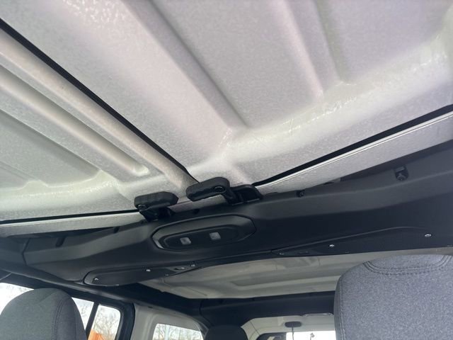 New 2026 Anvil Clear-Coat Exterior Paint Jeep Rubicon image 30
