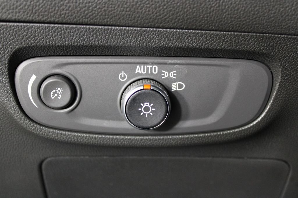 2025 Buick Encore GX Sport Touring - Photo 21