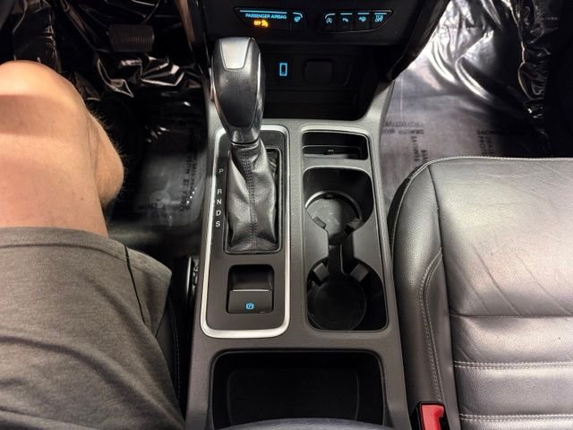 Used 2018 Magnetic Ford Titanium image 40
