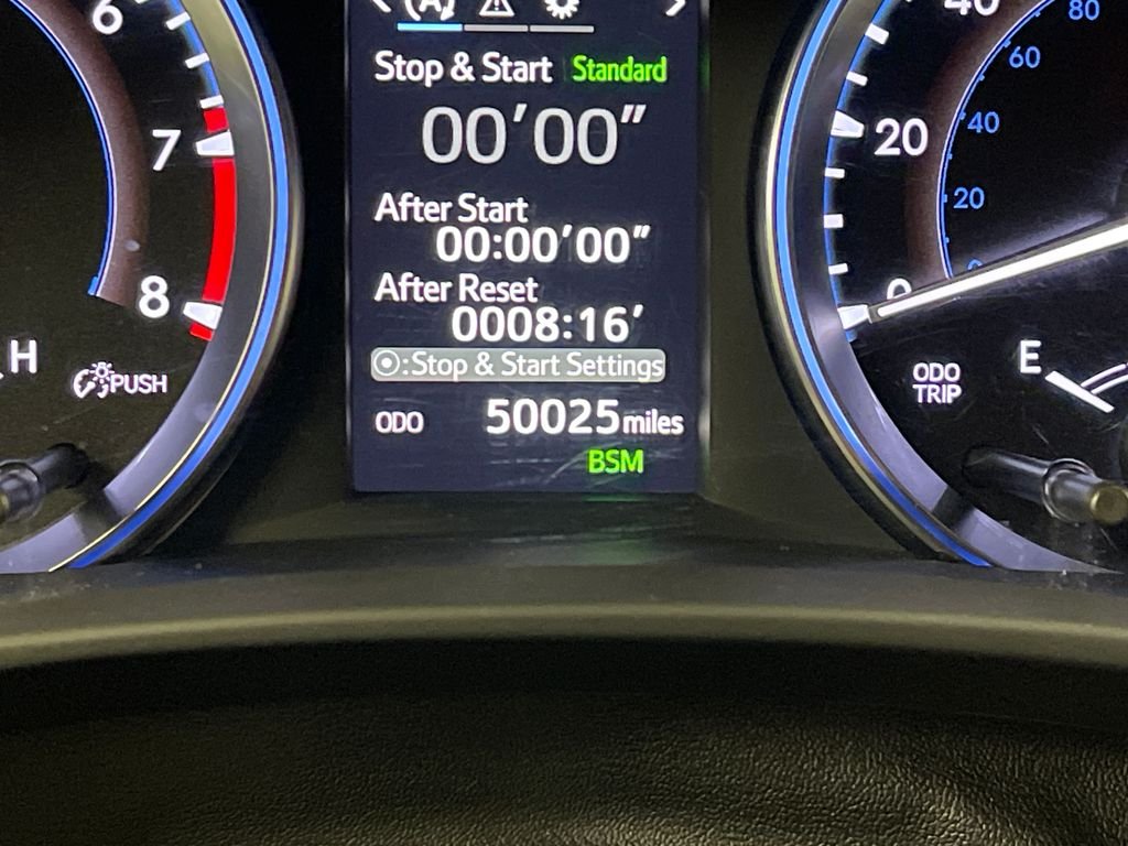 Used 2019 Gray Toyota XLE image 23