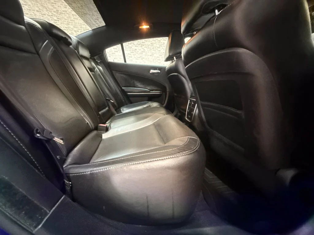 Used 2019 Indigo Blue Dodge SXT image 12