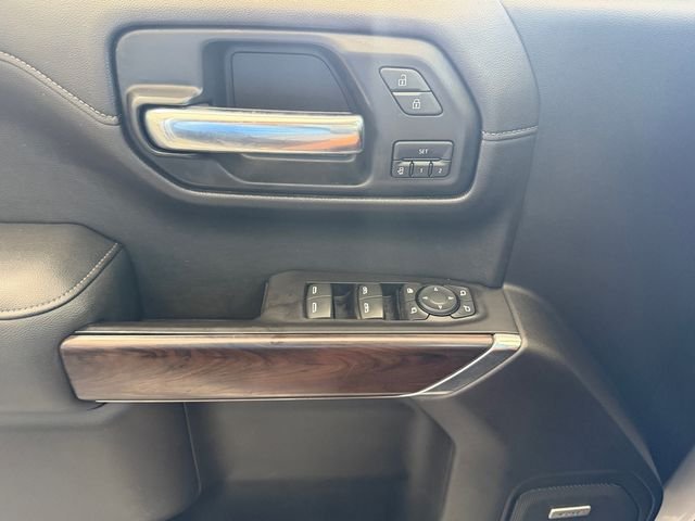 Used 2019 Silver GMC SLT image 26