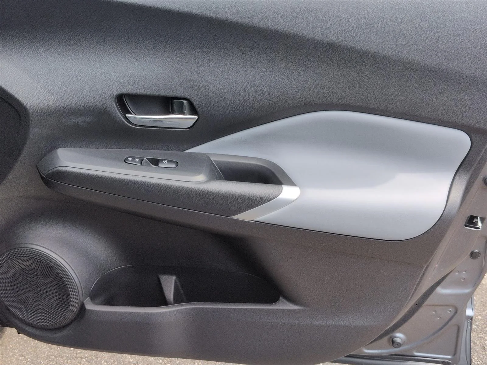 Used 2024 Gun Metallic Nissan SR image 36