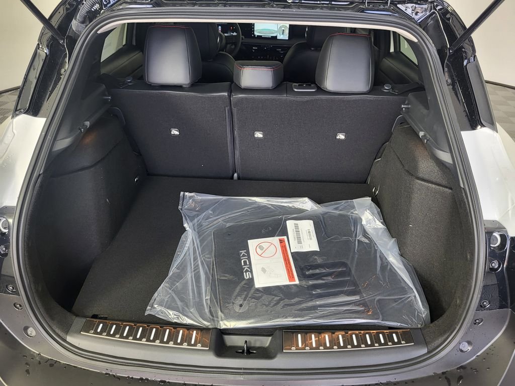 2025 Nissan Kicks SR AWD - Photo 21