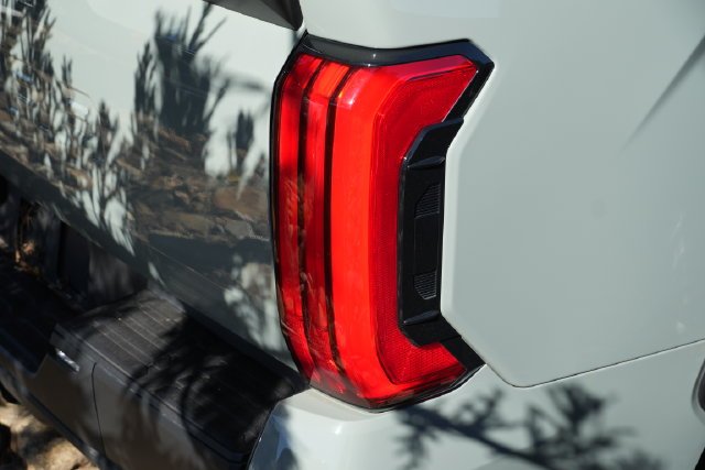 Certified Used 2025  Toyota SR5 image 21