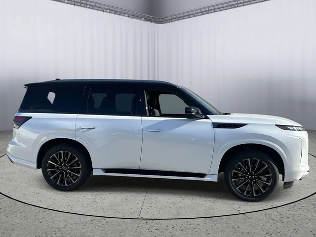 New 2026 2T RADIANT WHIT INFINITI Autograph 4WD image 6