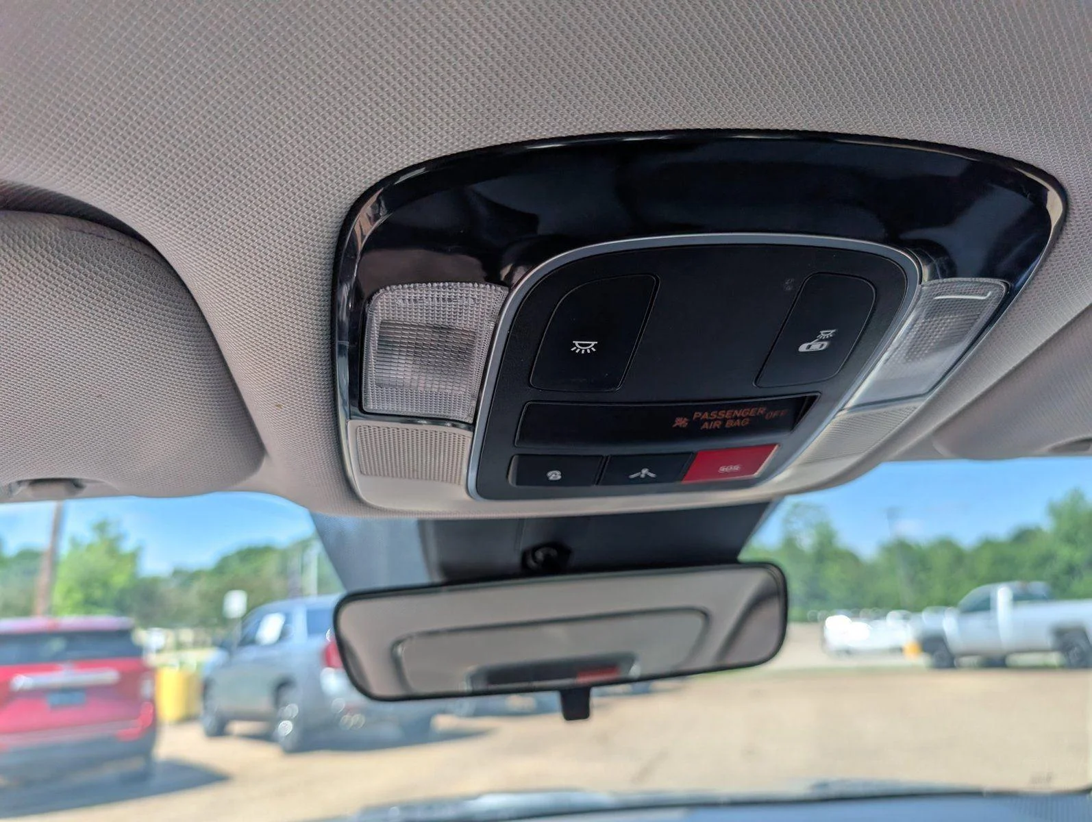 Used 2023 Curated Silver Hyundai SEL image 31