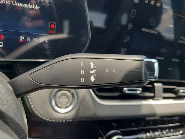 New 2026 Summit White Chevrolet LT image 27
