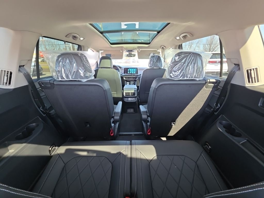 2026 Volkswagen Atlas SEL Premium R-Line - Photo 37