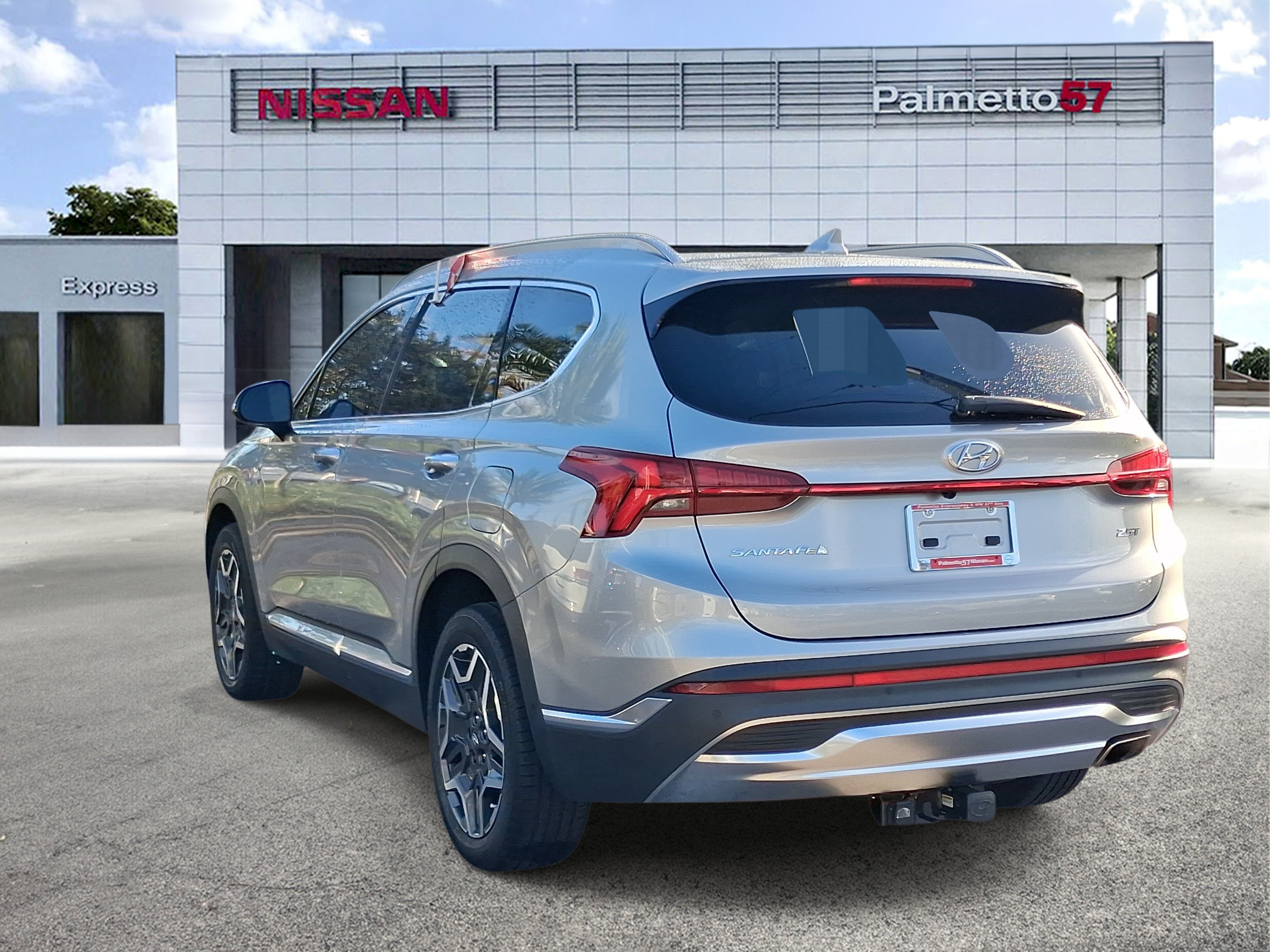 Used 2023 Silver Hyundai Limited image 4