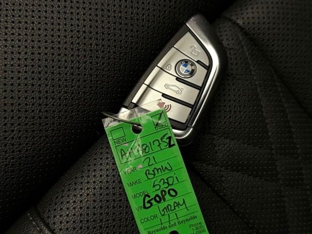 Used 2021 Dark Graphite Metallic BMW 530i image 47