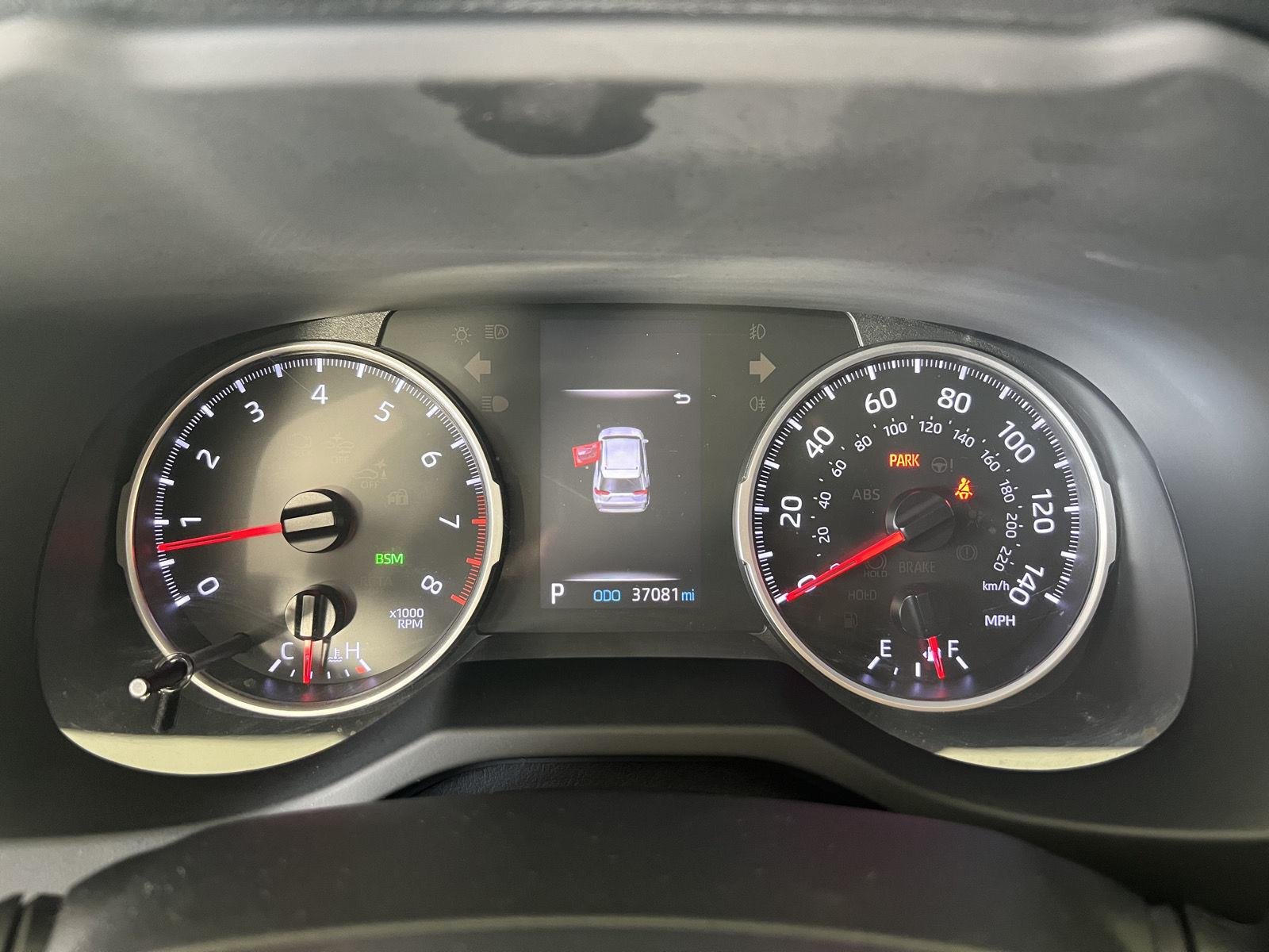 Used 2019 Magnetic Gray Metallic Toyota LE image 17