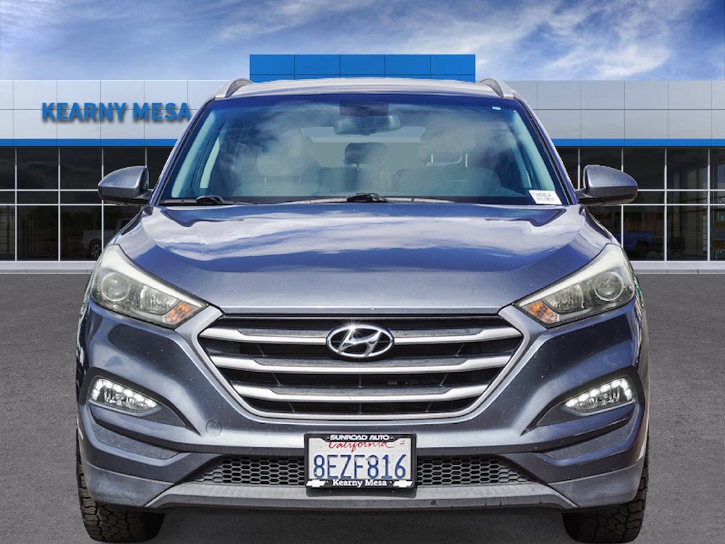 Used 2018 Gray Hyundai SEL image 2