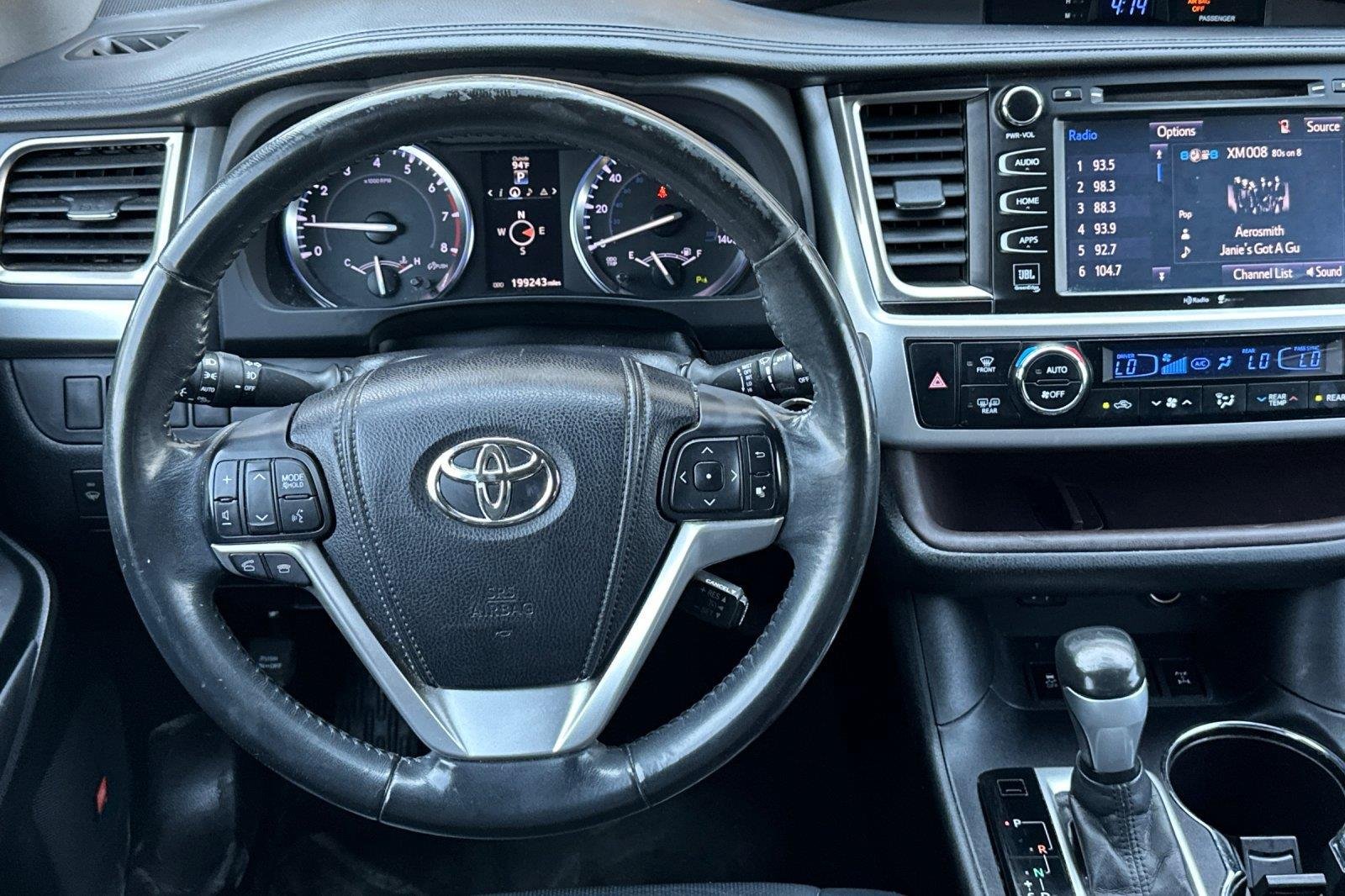 Used 2015 Predawn Gray Mica Toyota Limited image 13