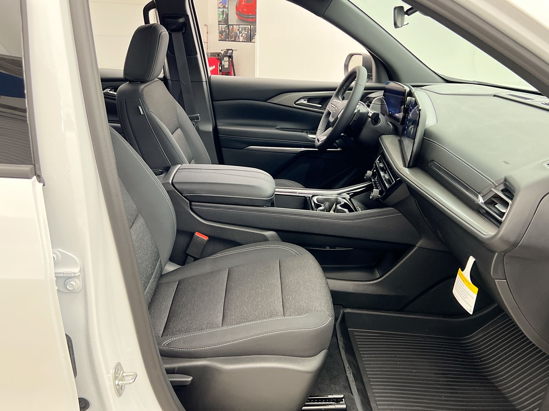 New 2026 Summit White Chevrolet LT image 85