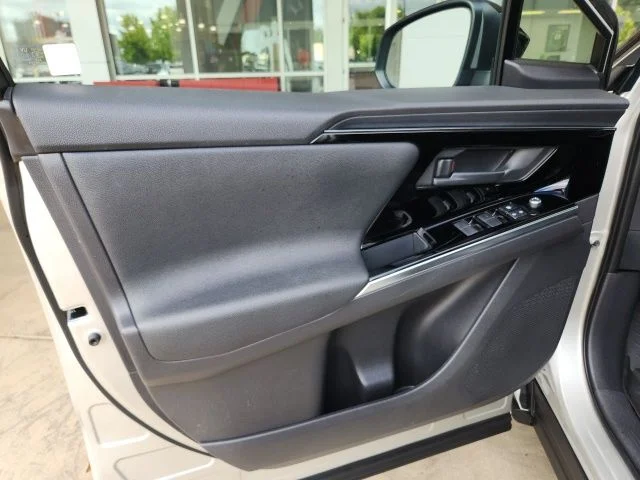 Used 2023 Red Toyota Limited image 14