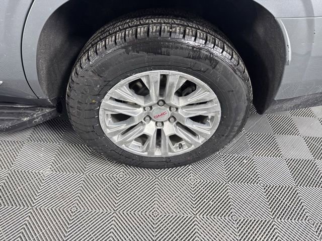 Used 2024 Sterling Metallic GMC Denali image 12