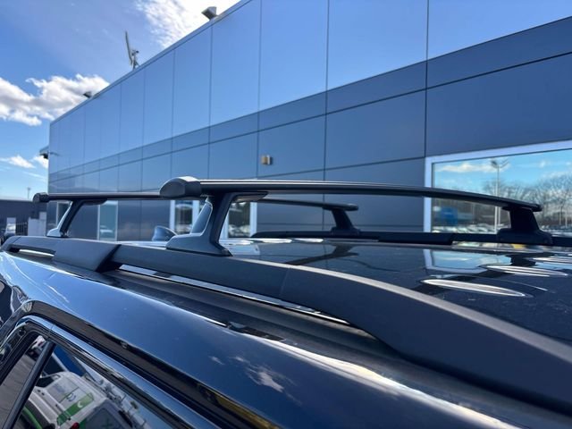 Used 2020 Black Chevrolet Premier image 39