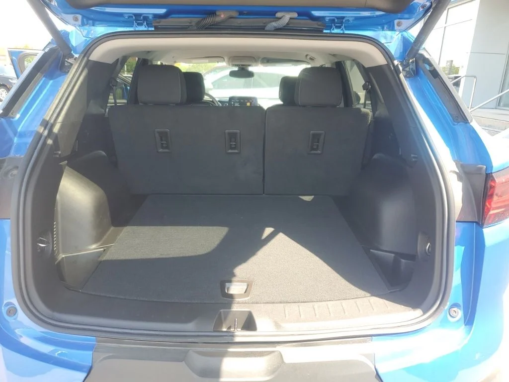 Used 2024 Blue Chevrolet LT image 14