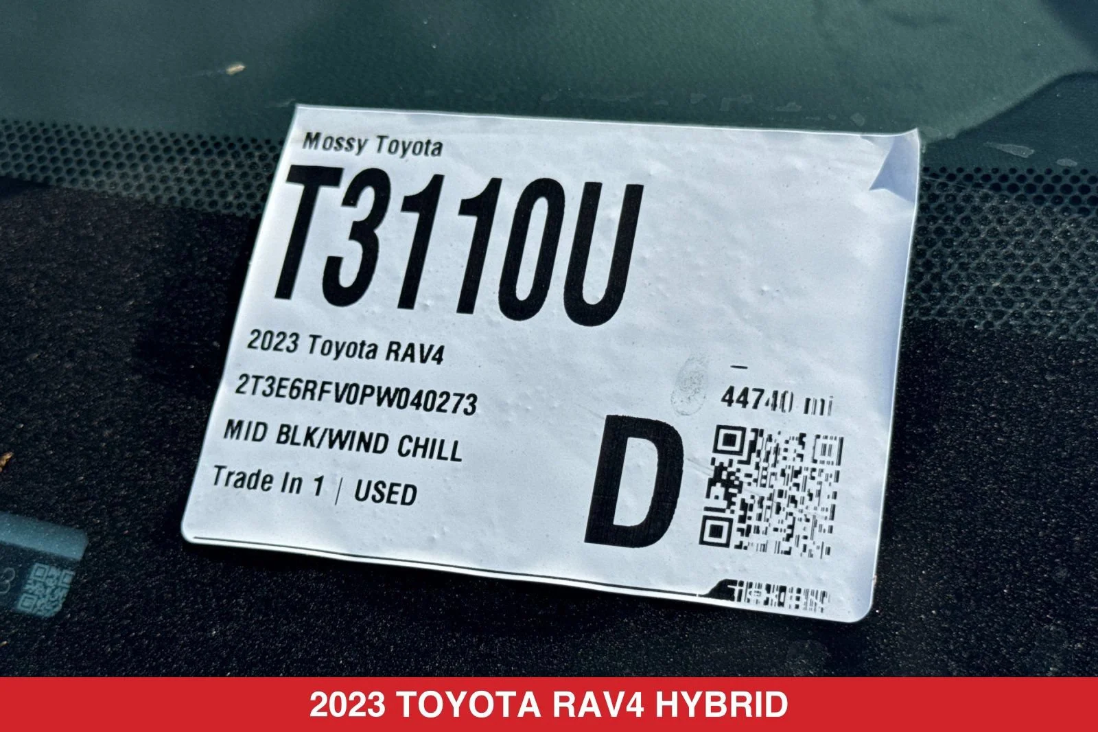 Used 2023 MID BLK/WIND CHILL Toyota Hybrid XSE image 2