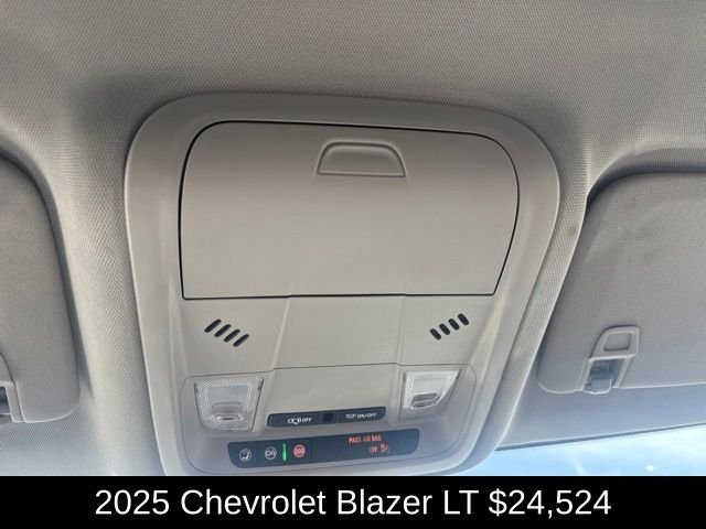 Used 2025 Black Chevrolet LT image 17