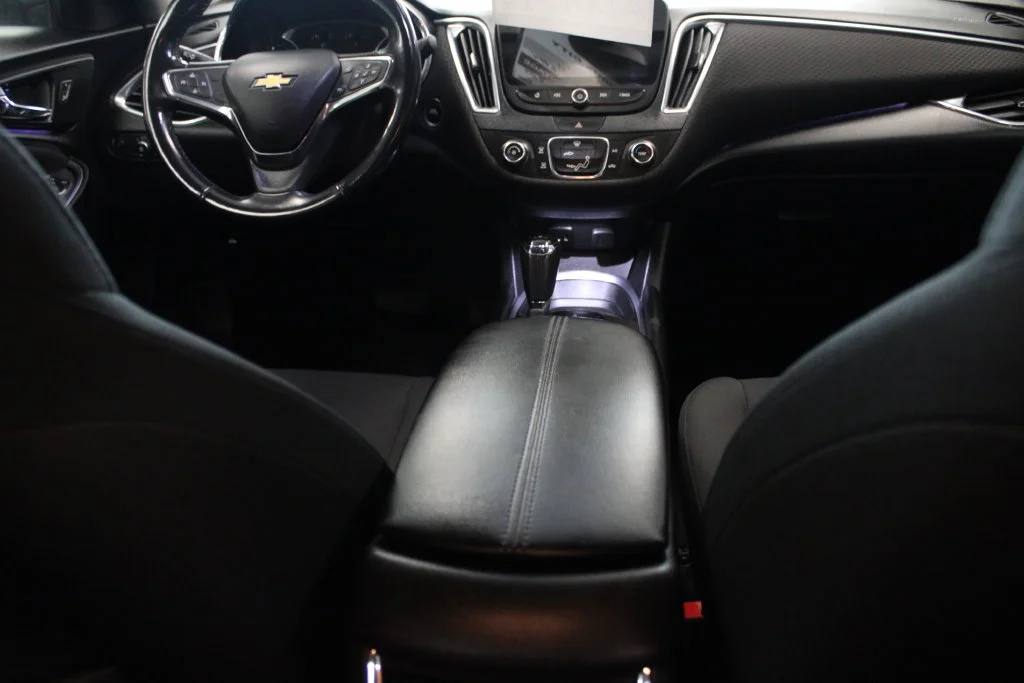 Certified Used 2018 Silver Ice Metallic Chevrolet LT image 40