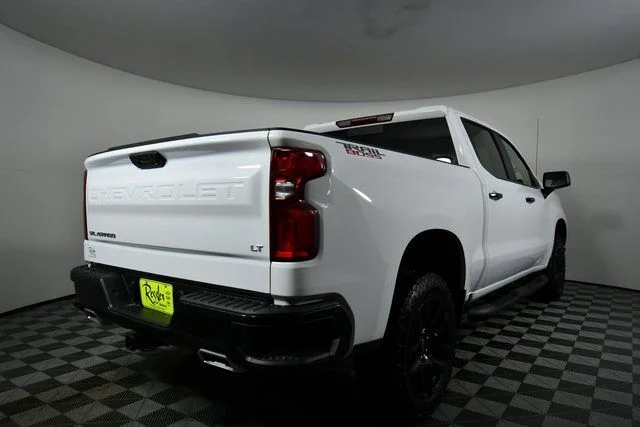 Used 2025 White Chevrolet LT Trail Boss image 11