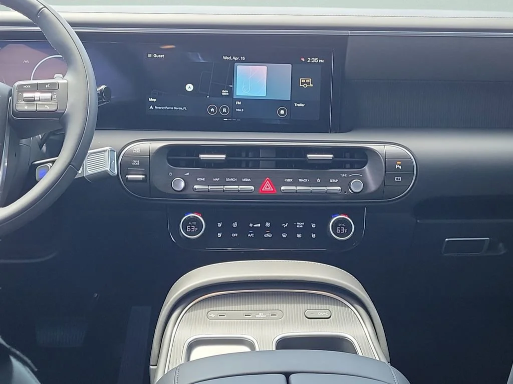 Used 2026 White Hyundai Calligraphy image 15