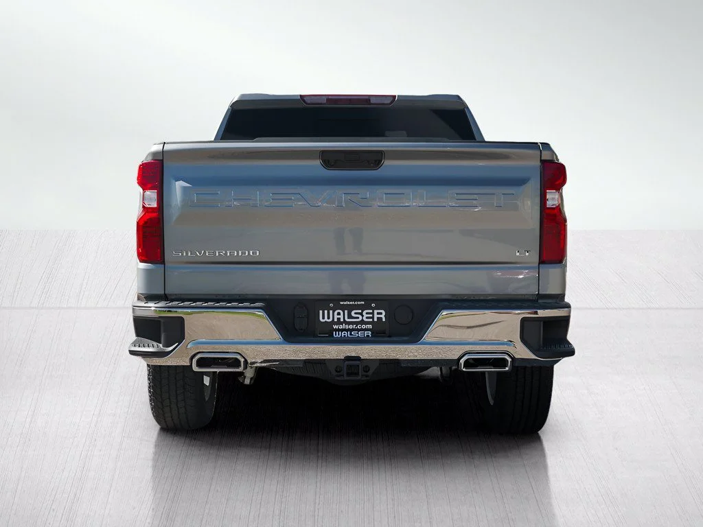 New 2026 Sterling Gray Metallic Chevrolet LT image 4