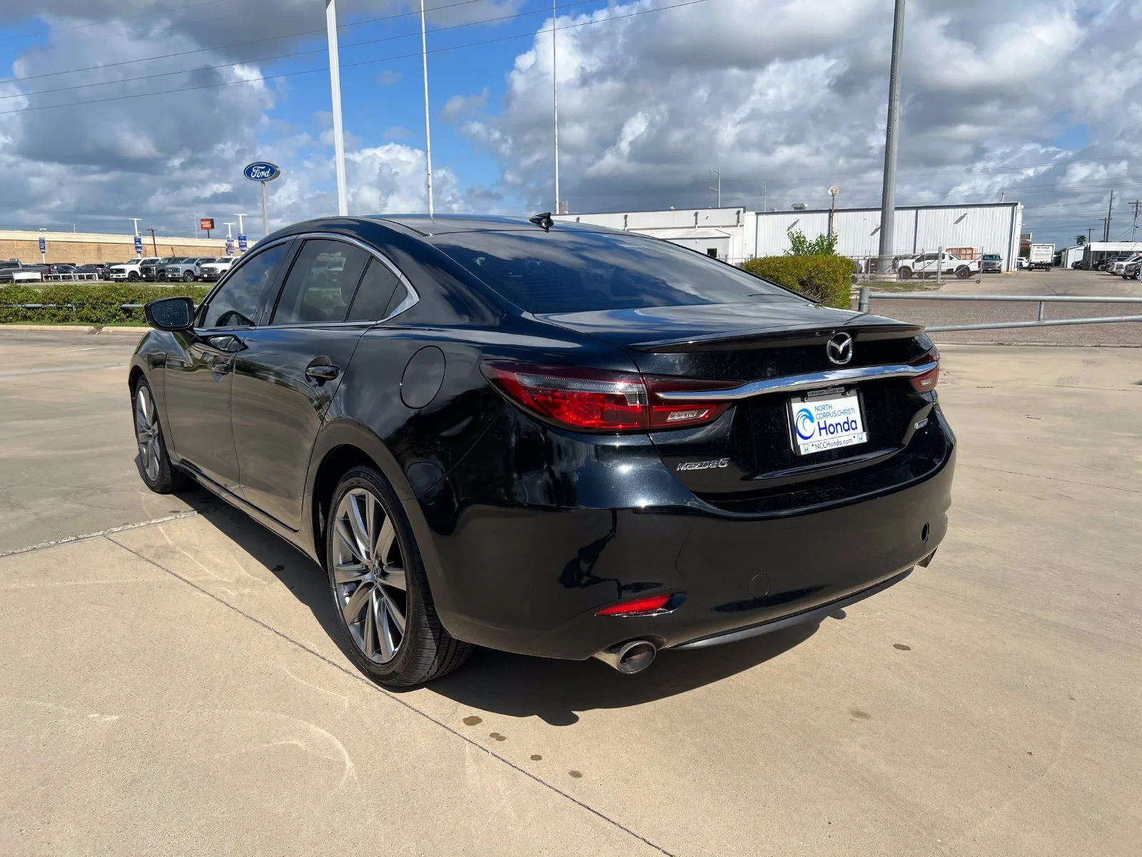 Used 2018 Black Mazda Grand Touring Reserve image 3